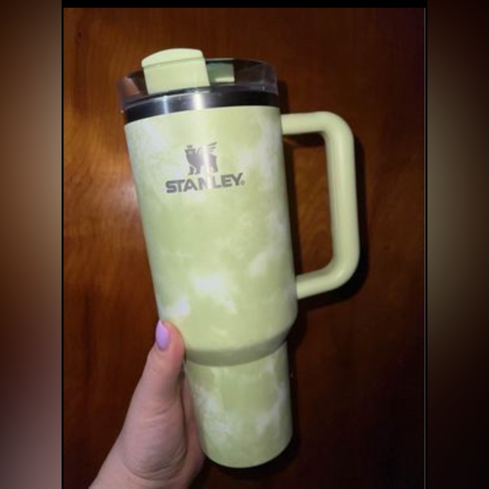 Stanley quencher h2.0 40 oz